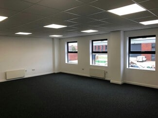 Más detalles de 125 Brantwood Rd, London - Nave en alquiler