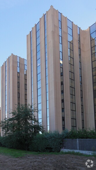 Oficinas en Madrid, MAD en alquiler - Foto del edificio - Imagen 2 de 2