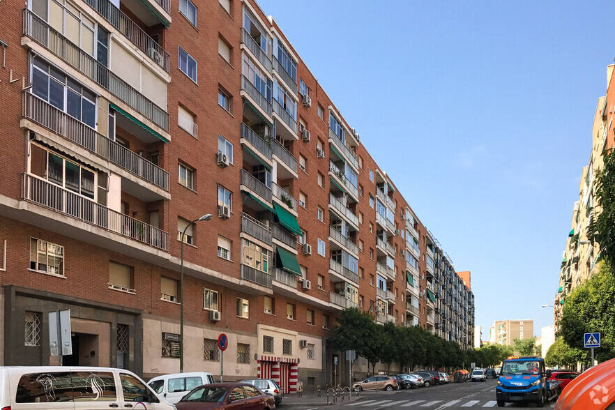 Calle Jacinto Verdaguer, 23, Madrid, Madrid en alquiler - Foto principal - Imagen 1 de 2