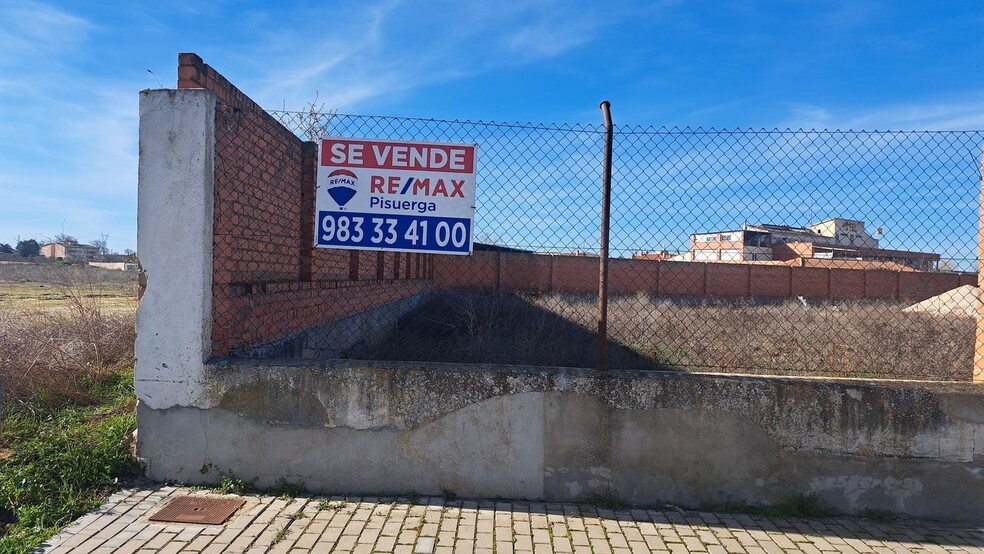 Calle Aguasal, 2, Olmedo, Valladolid en venta - Foto del edificio - Imagen 2 de 16