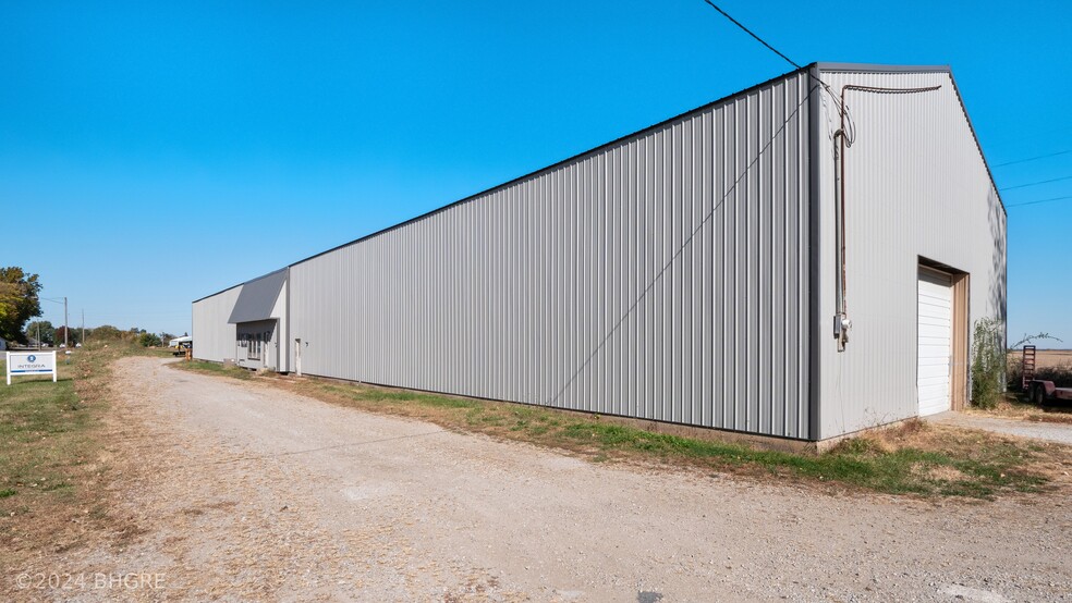 502 Highway 5 Business N Hwy, Pleasantville, IA en venta - Foto del edificio - Imagen 2 de 34