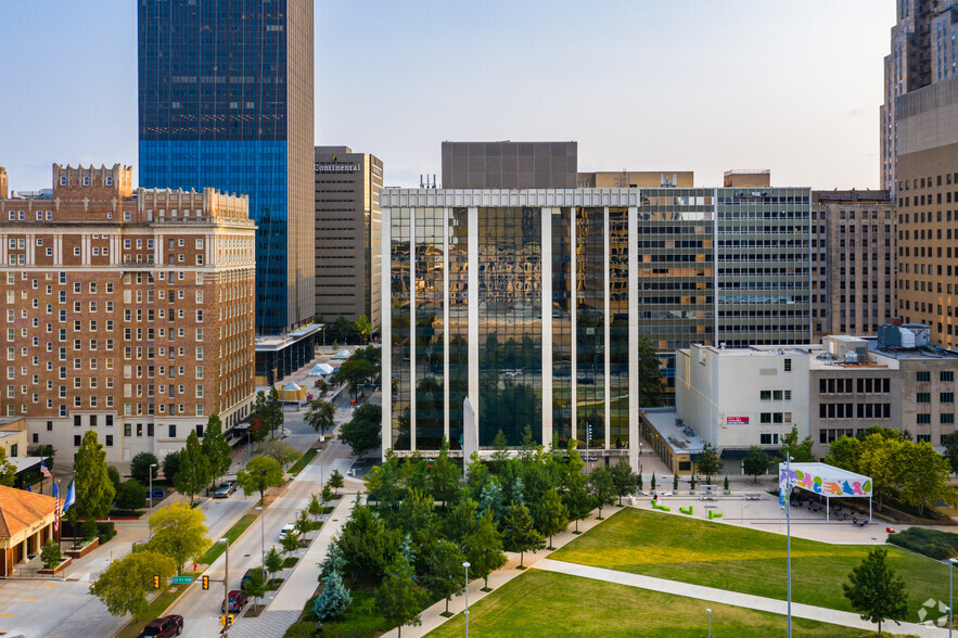 101 Park Ave, Oklahoma City, OK en alquiler - Foto del edificio - Imagen 2 de 2