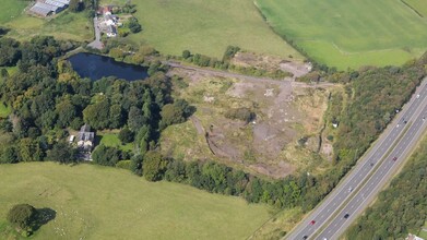 M77, Newton Mearns, ERW - VISTA AÉREA  vista de mapa