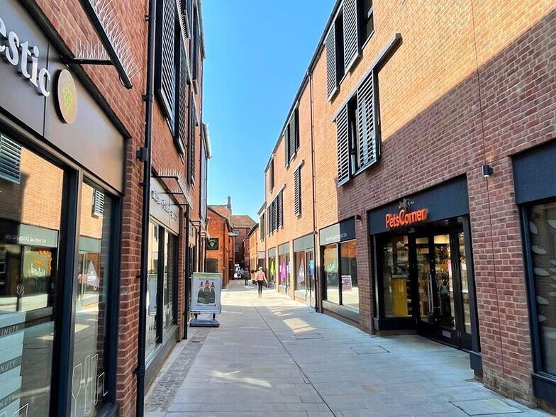 20-24 Market Pl, Henley On Thames en alquiler - Foto del edificio - Imagen 2 de 3