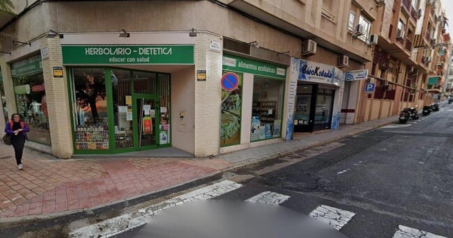 Más detalles de Local en alquiler