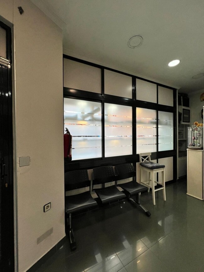 Más detalles de Local en alquiler