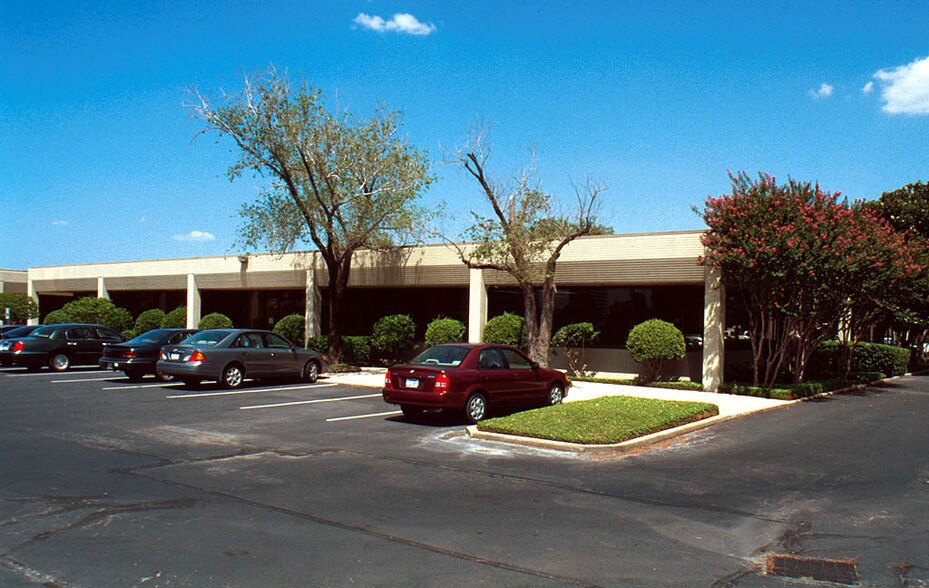 3731 Briarpark Dr, Houston, TX en alquiler - Foto del edificio - Imagen 3 de 23