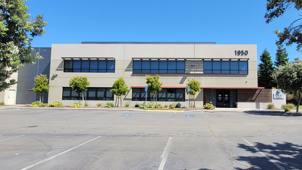 1950 N Loop Rd, Alameda, CA en venta - Foto del edificio - Imagen 1 de 9