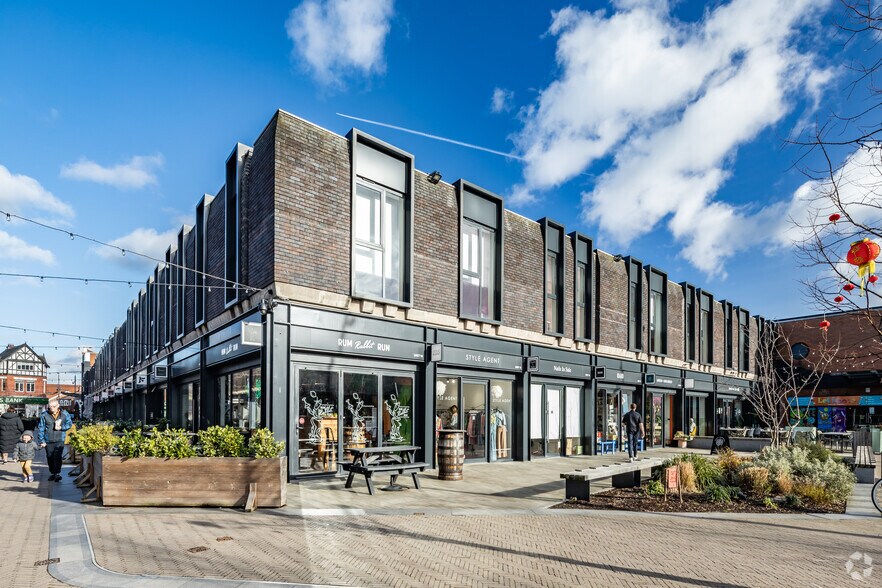 Town Sq, Sale en alquiler - Foto del edificio - Imagen 2 de 4