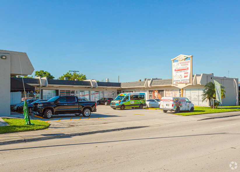 7832-7858 Coral Way, Miami, FL en alquiler - Foto del edificio - Imagen 1 de 5