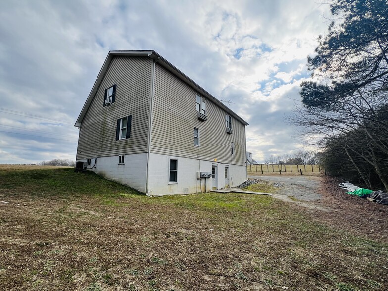 16043 Richmond rd, Callao, VA en venta - Foto del edificio - Imagen 3 de 3