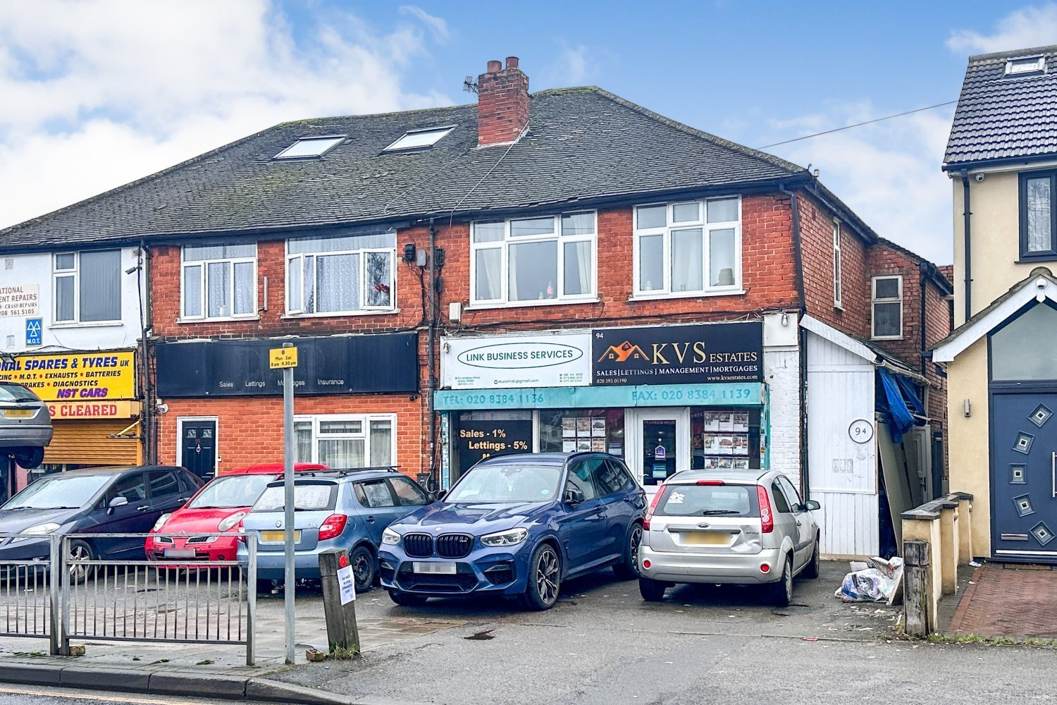 94-94C Lansbury Dr, Hayes en venta Foto principal- Imagen 1 de 2