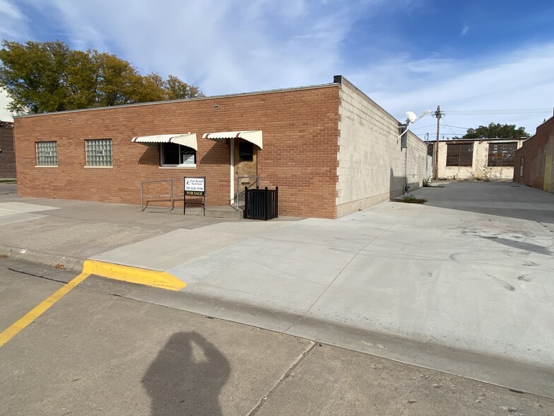 402 Vine St, Atwood, KS en venta - Foto del edificio - Imagen 3 de 9