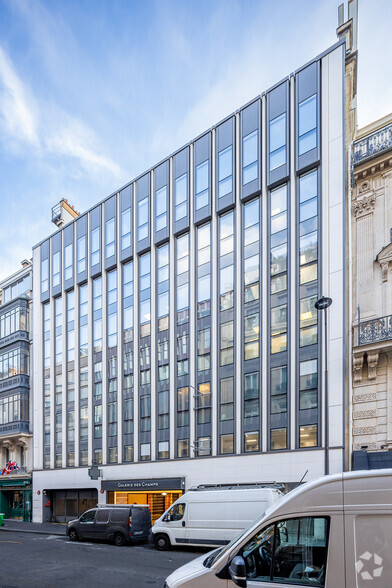 6 Rue De Berri, Paris en alquiler - Foto del edificio - Imagen 3 de 4