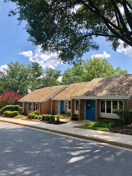 12000-12018 Veirs Mill Rd, Silver Spring, MD en alquiler - Foto del edificio - Imagen 2 de 7