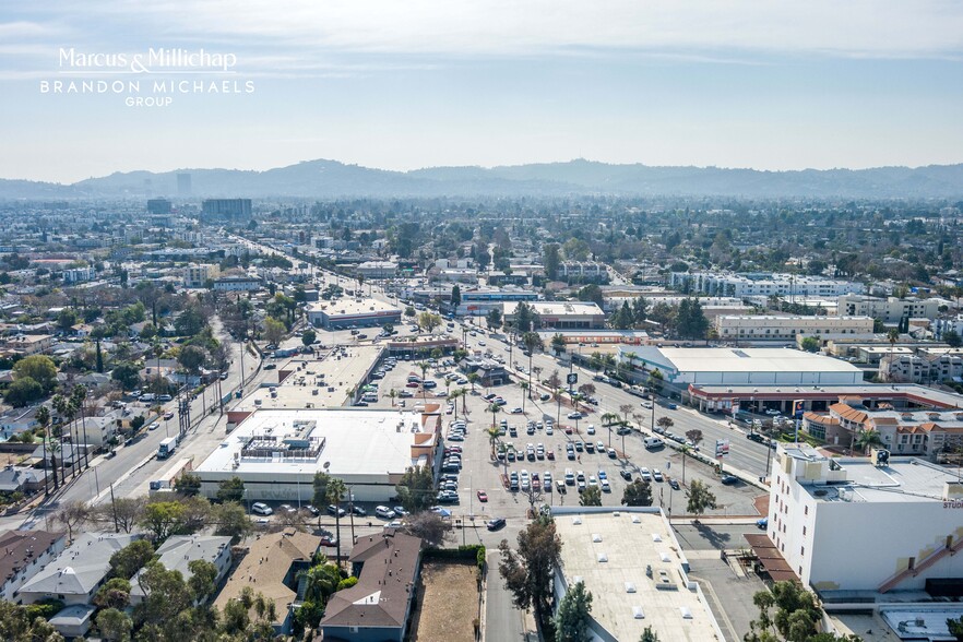 6050-6140 Lankershim Blvd, North Hollywood, CA en venta - Foto del edificio - Imagen 3 de 15