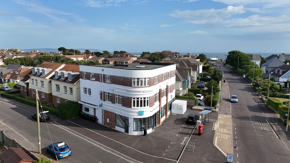 55 Seaward Av, New Milton en venta - Foto del edificio - Imagen 2 de 3