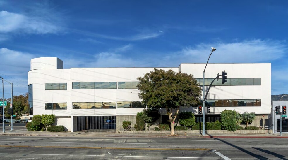 400 S Victory Blvd, Burbank, CA en alquiler - Foto del edificio - Imagen 3 de 4