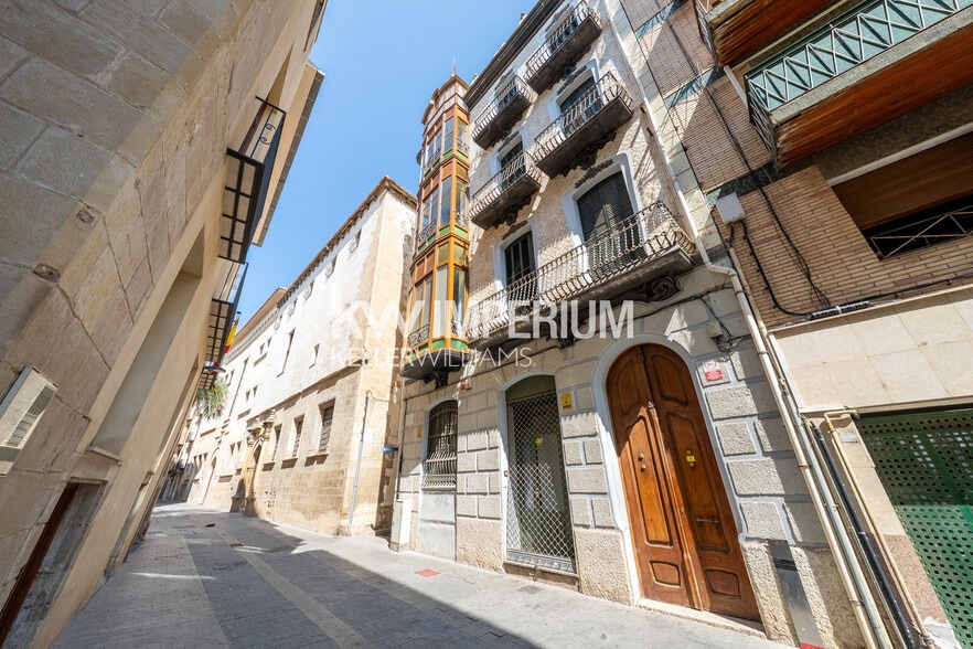 Carrer Montcada, 32, Tortosa, Tarragona en venta - Foto del edificio - Imagen 3 de 46