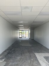 9124-9134 Van Nuys Blvd, Panorama City, CA en alquiler Foto del interior- Imagen 1 de 2