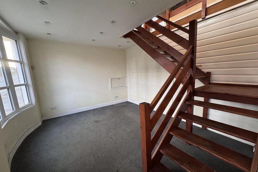 Nottingham Rd, Nottingham en venta - Foto del edificio - Imagen 2 de 25