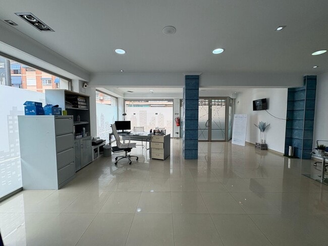 Más detalles de Local en alquiler