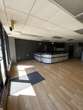 401-407 Freeport Rd, Blawnox, PA en alquiler Foto del interior- Imagen 1 de 20