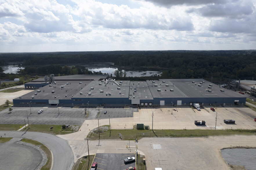 2500 Marion Dr, Kendallville, IN en alquiler - Foto del edificio - Imagen 2 de 8