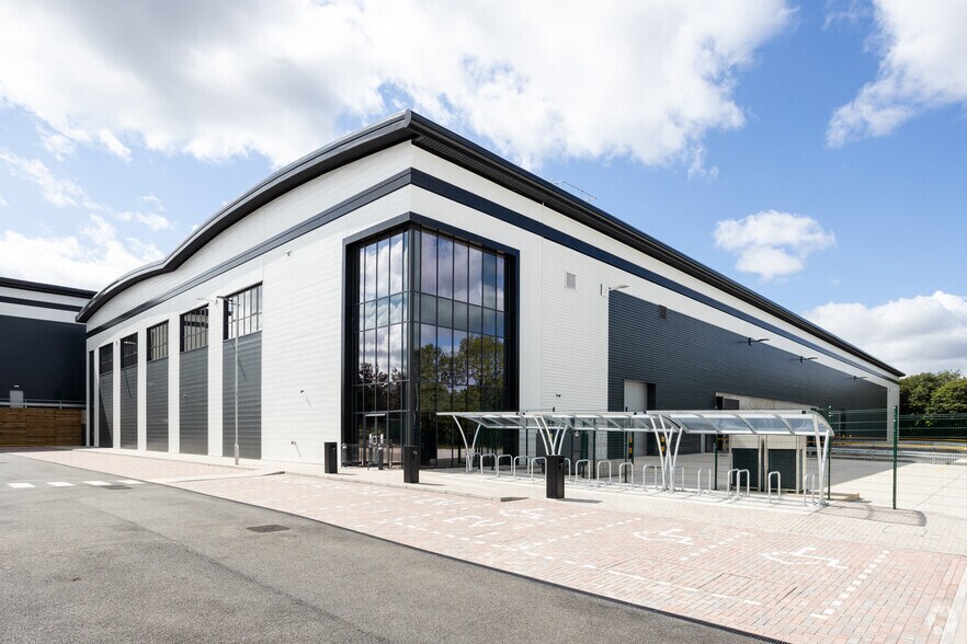 Jays Close, Basingstoke en alquiler - Foto del edificio - Imagen 3 de 34