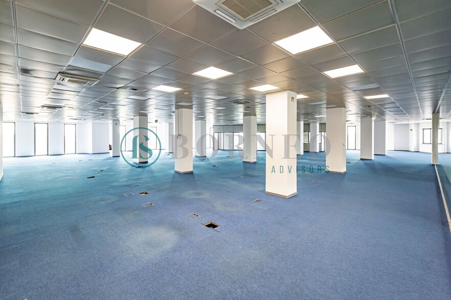 Calle Isabel Colbrand, 6-8, Madrid, Madrid en alquiler - Foto del interior - Imagen 3 de 11