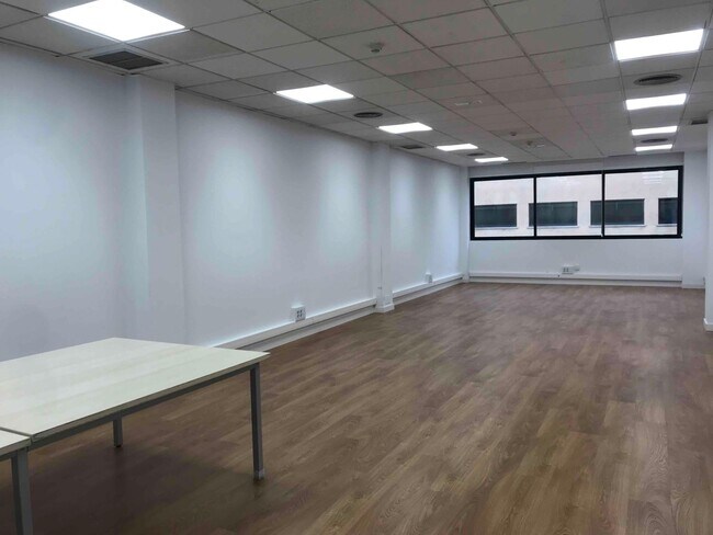 Más detalles de Oficina en alquiler