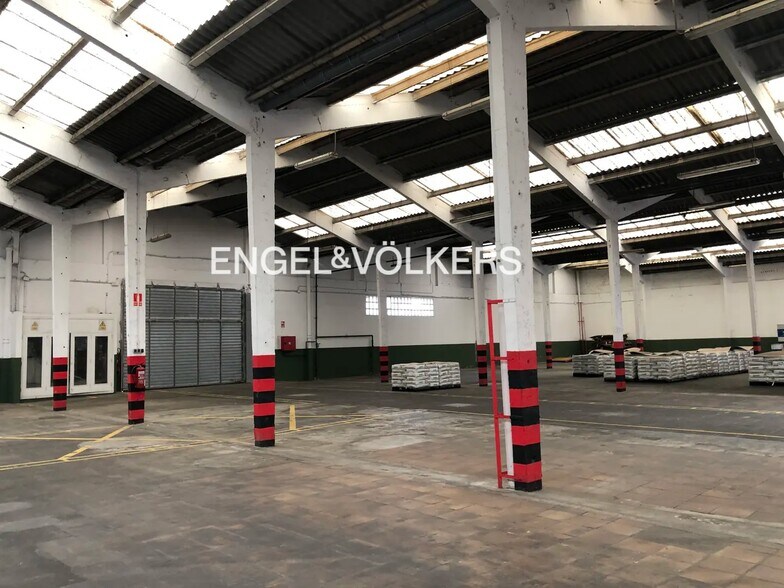Nave en Rubí, Barcelona en venta - Foto del interior - Imagen 3 de 8
