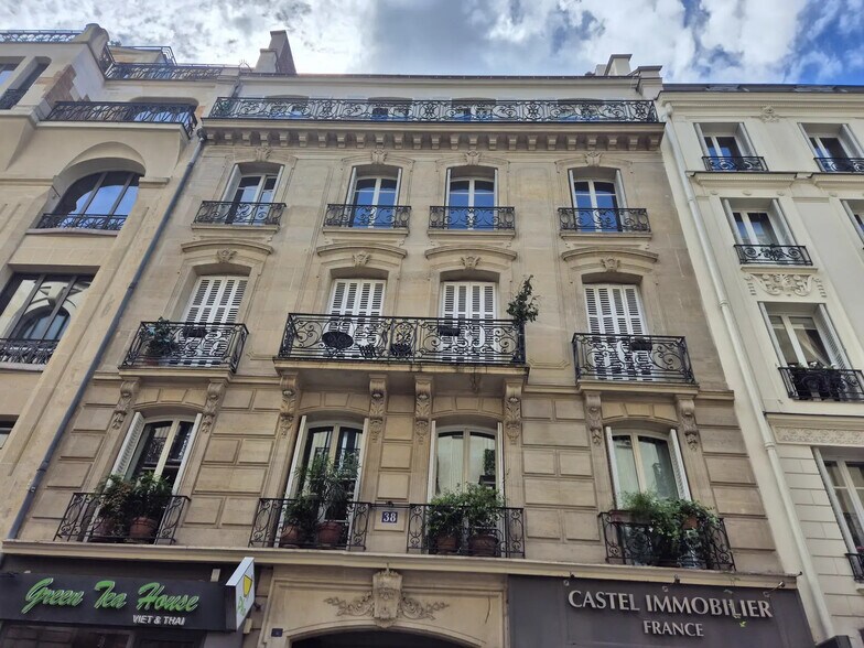 38 Rue Du Colisée, Paris en alquiler - Foto del edificio - Imagen 1 de 11