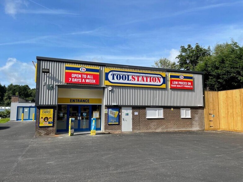 Peakdale Rd, Glossop en venta - Foto del edificio - Imagen 3 de 6