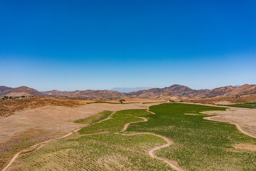 Buck Rd, Winchester, CA en venta - Foto del edificio - Imagen 2 de 10