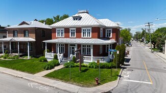 Más detalles de 415 Rue Du Village, Repentigny, QC - Oficina en venta