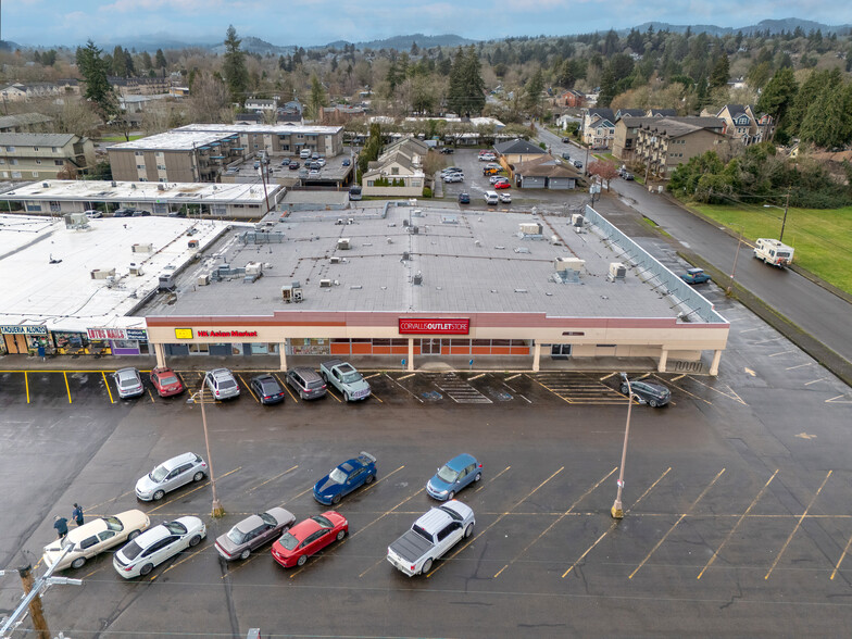 930-938 NW Kings Blvd, Corvallis, OR en venta - Foto del edificio - Imagen 3 de 3