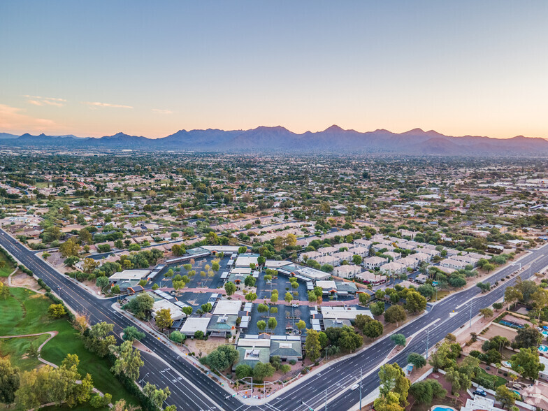 10611 N Hayden Rd, Scottsdale, AZ en alquiler - Foto del edificio - Imagen 2 de 7