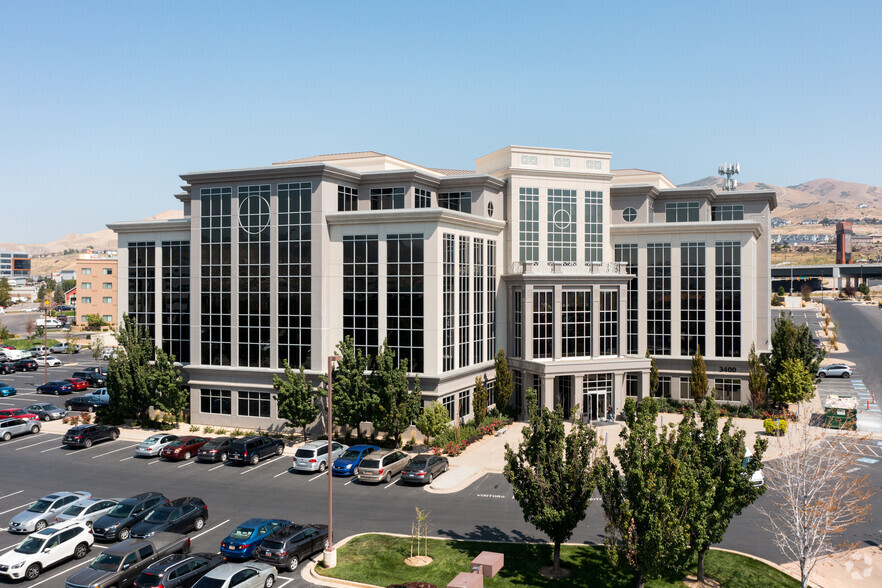 3400 Ashton Blvd, Lehi, UT en alquiler - Foto del edificio - Imagen 1 de 38