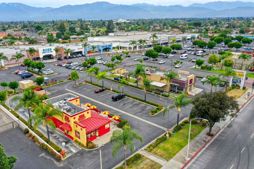 1735-1869 N Hacienda Blvd, La Puente, CA en alquiler - Foto del edificio - Imagen 2 de 10