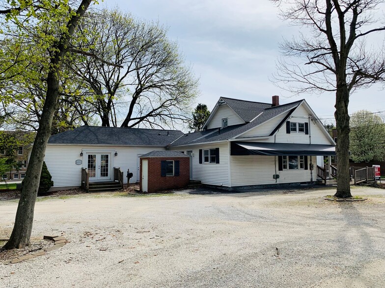 3527 Darrow Rd, Stow, OH en venta - Foto del edificio - Imagen 2 de 22