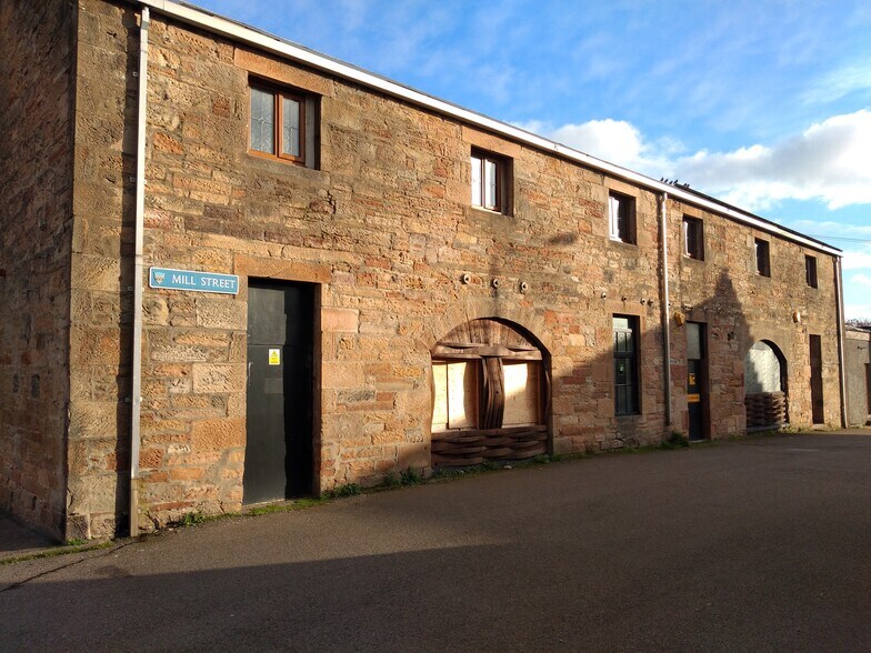 106 High St, Invergordon en alquiler - Foto del edificio - Imagen 1 de 10