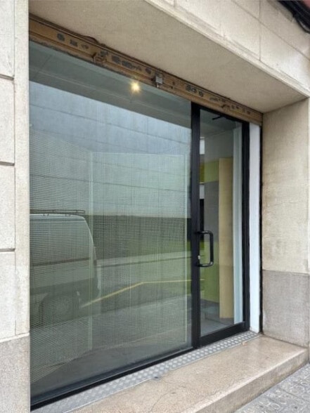 Oficina en Manresa, Barcelona en alquiler - Foto del edificio - Imagen 1 de 4