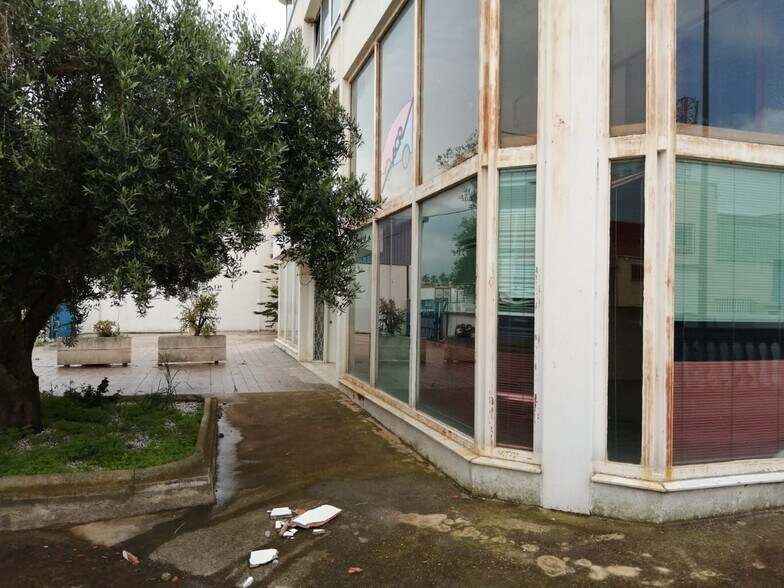 Oficina en Alzira en venta - Foto del edificio - Imagen 2 de 12