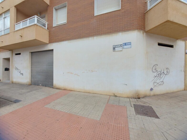 Local en El Ejido, Almería en venta - Foto del edificio - Imagen 2 de 6