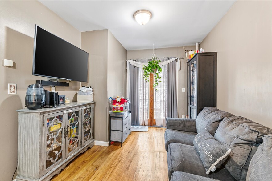 599 18th St, Brooklyn, NY en venta - Foto del edificio - Imagen 2 de 27