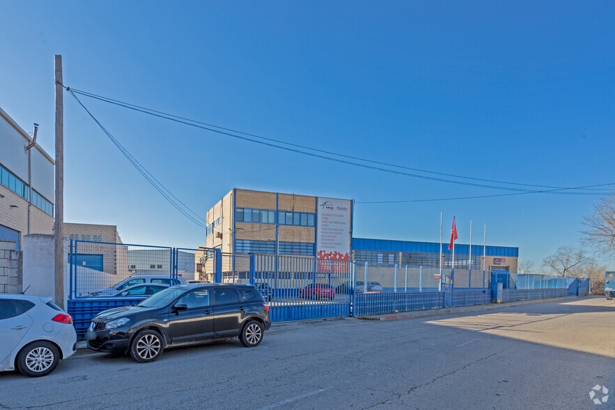 Nave en Arganda del Rey, Madrid en venta - Foto principal - Imagen 1 de 2
