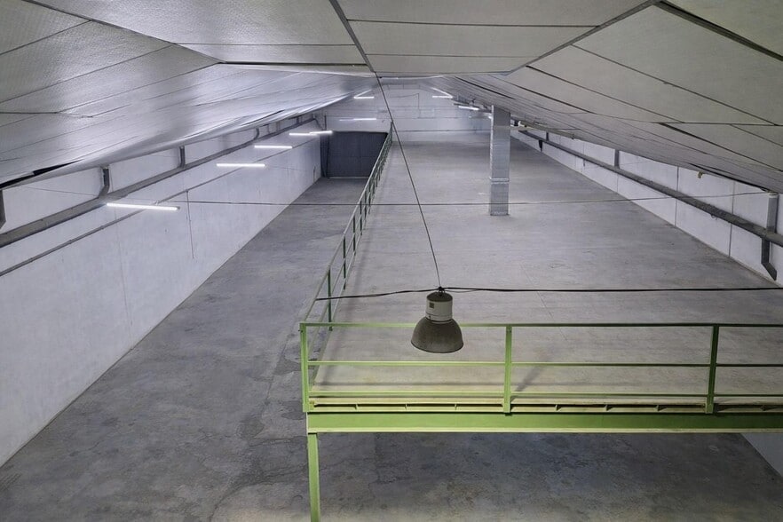 Nave en Quart de Poblet en venta - Foto del edificio - Imagen 3 de 12