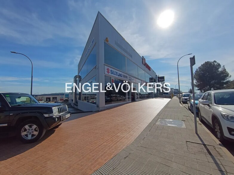 Nave en El Vendrell, Tarragona en venta - Foto del edificio - Imagen 3 de 9