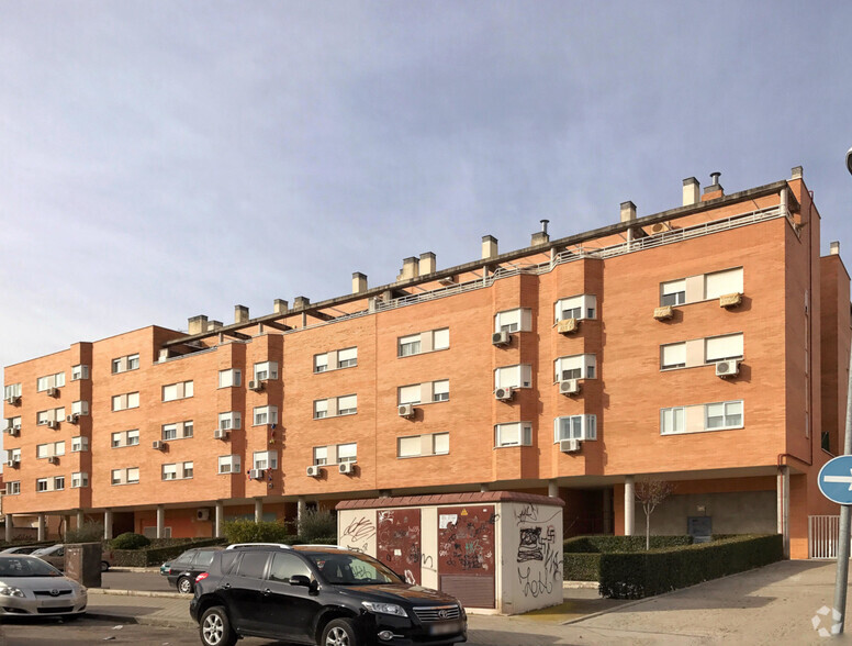 Calle Marte, 78, Valdemoro, Madrid en alquiler - Foto del edificio - Imagen 2 de 2